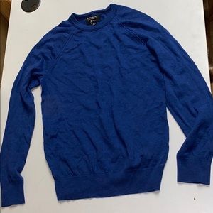 Men’s size M banana republic sweater